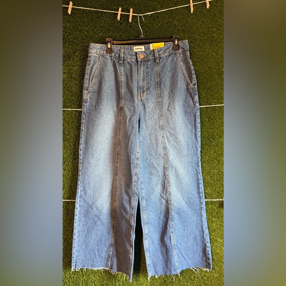 Size 10 Sonoma High Rise Wide Leg Stretch Denim
